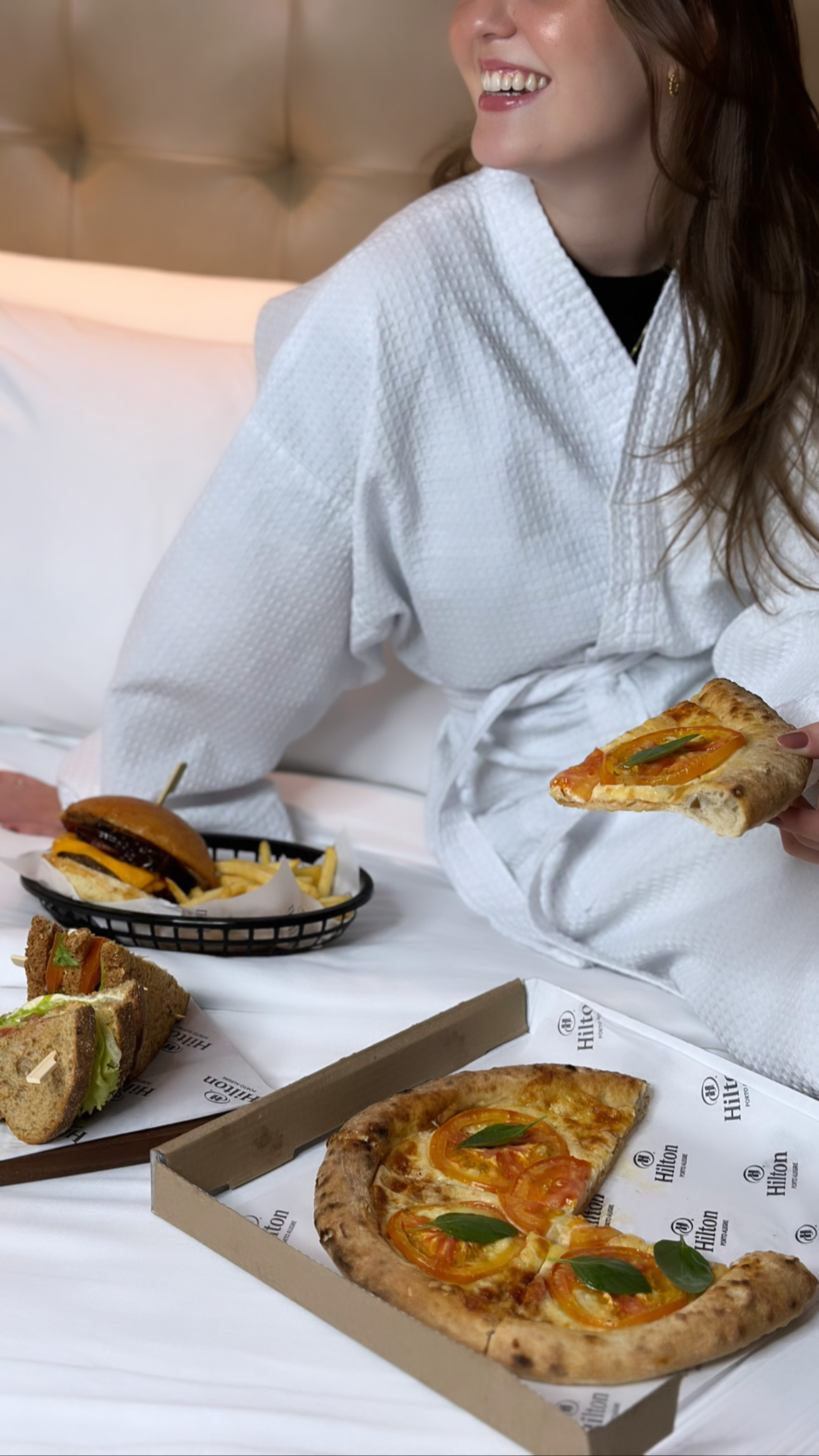 Serviço de quarto 24h Hilton Porto Alegre